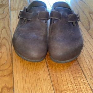 Birkenstock Woman’s Brown Leather Clogs Mules Sz 36 Pre-Loved ❤️